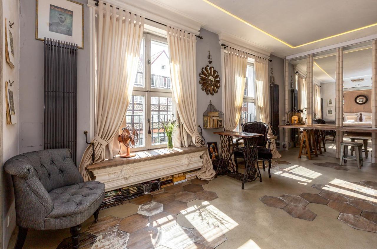 Old Town Paradise Lost By Downtown Apartments Гданск Екстериор снимка
